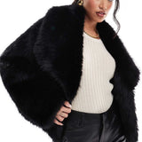 Abrigo corto de pelo