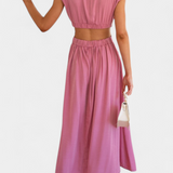 Jocelyn Conjunto Largo Minimalista con Escote Alto y Abertura Lateral