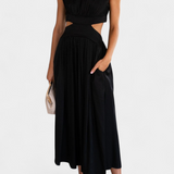 Jocelyn Conjunto Largo Minimalista con Escote Alto y Abertura Lateral