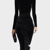 Salma™ | Vestido ajustado de terciopelo negro