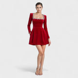 Valeria™ | Vestido corto de terciopelo elegante