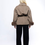 Abrigo con cinturón