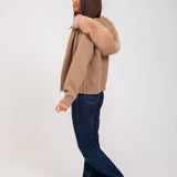 Abrigo de lana con capucha