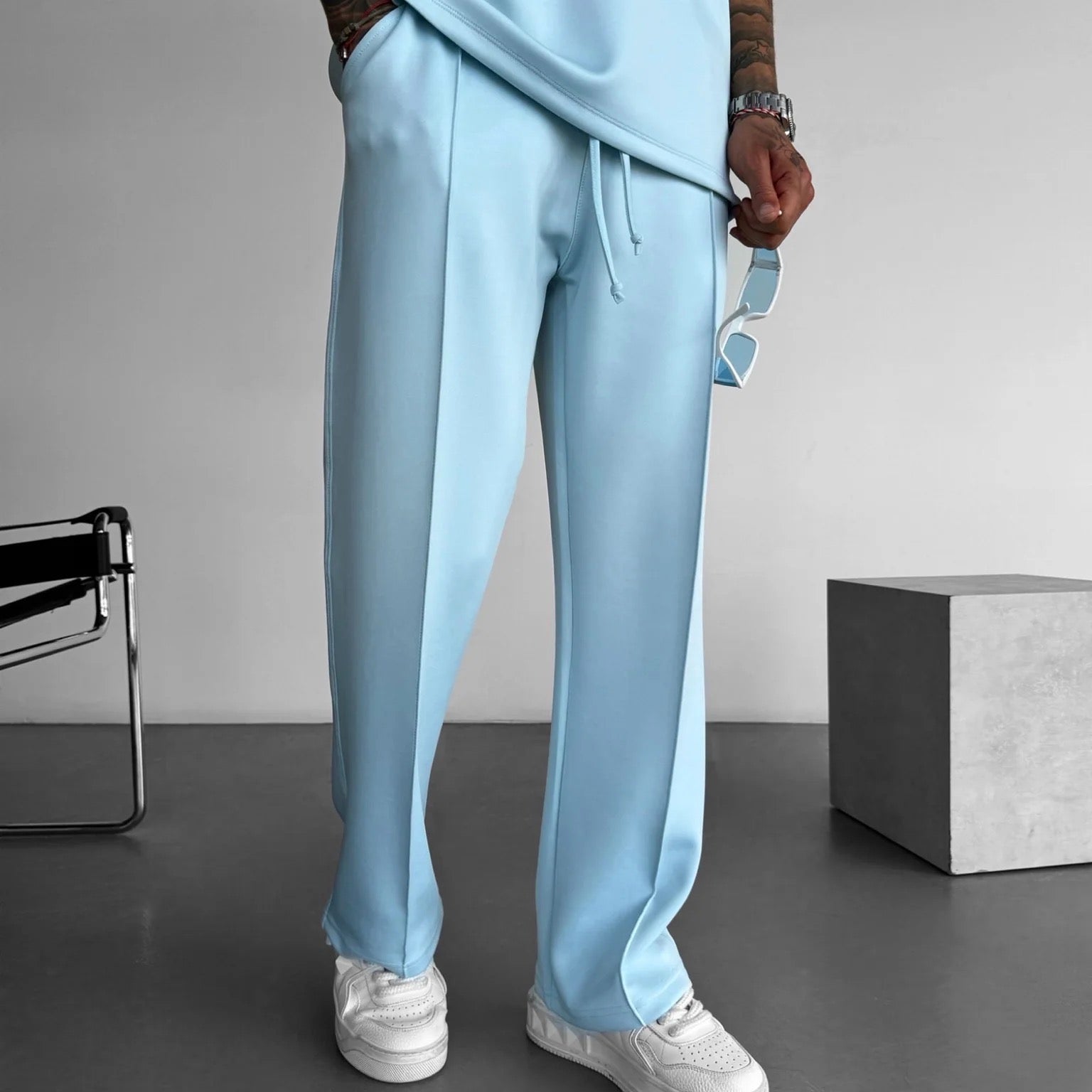 Jogger amplio y relajado