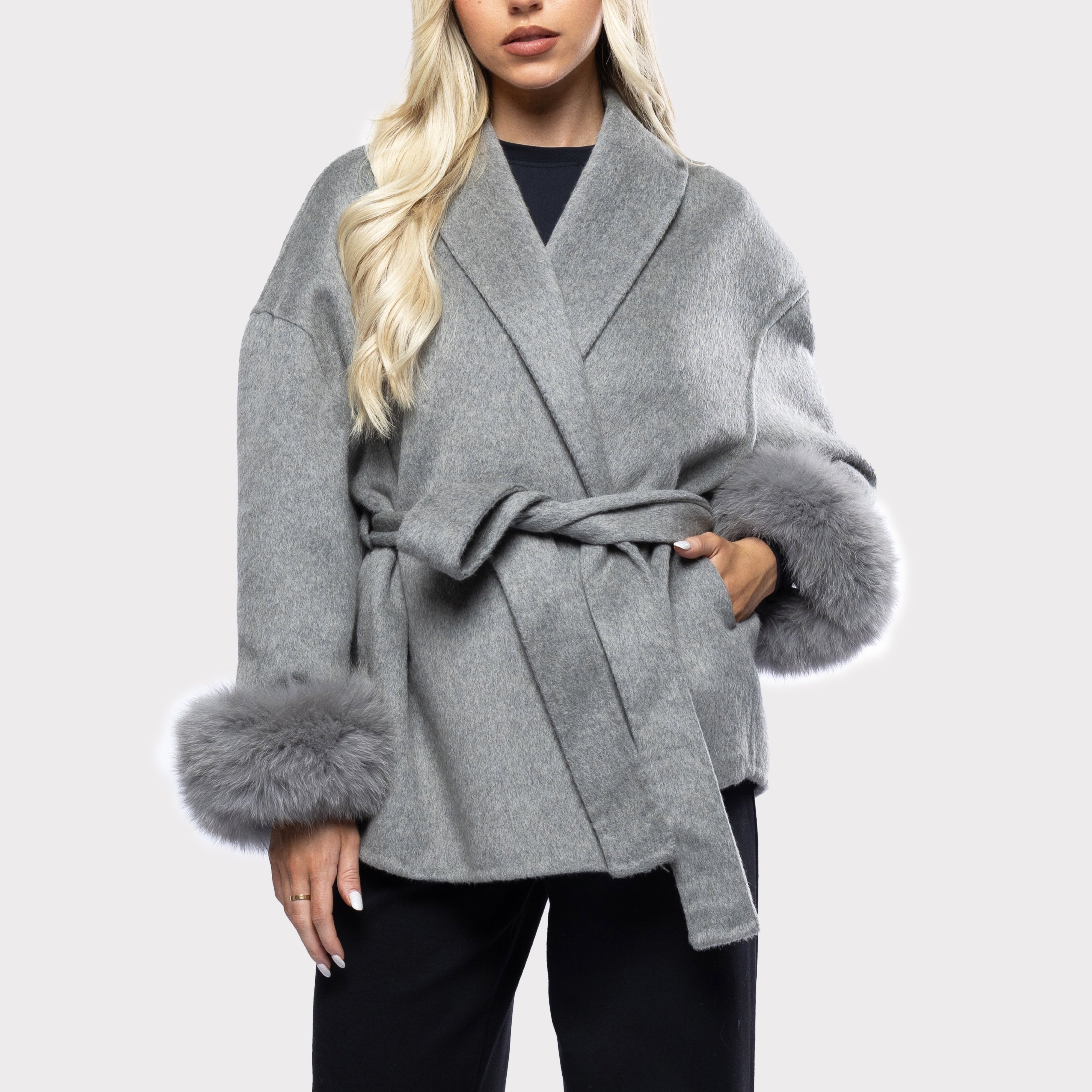 Abrigo con cinturón