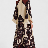 Maritza Vestido Largo con Cuello Alto y Estampado de Grenadilla