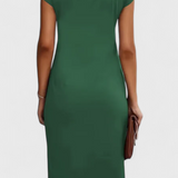 Katrina Vestido Midi Atemporal con Cuello Redondo y Detalle Drapeado