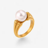 CELESTE PEARL | ANILLO CON PERLA Y ELEGANCIA ATEMPORAL