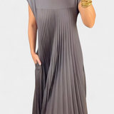 Manuela Vestido Sin Mangas con Pliegues y Cintura Alta