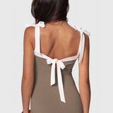 Sabine Vestido de Noche de Largo Completo con Tirantes de Lazo