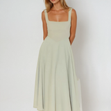 Serafina™ | Vestido de Silueta Romántica