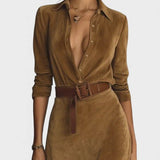 Mónica™ | Vestido largo de gamuza con cinturón ajustado