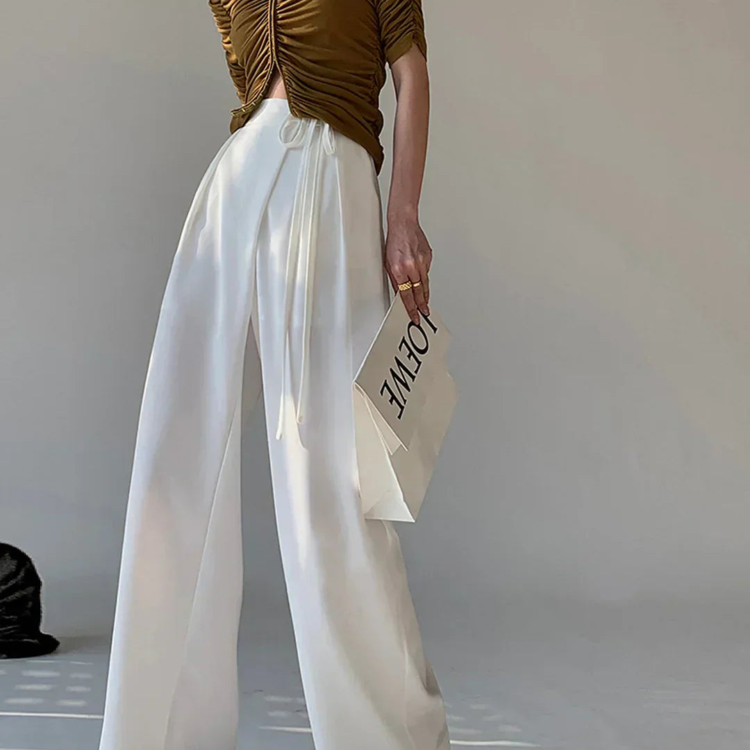 Pantalón ancho con lazada