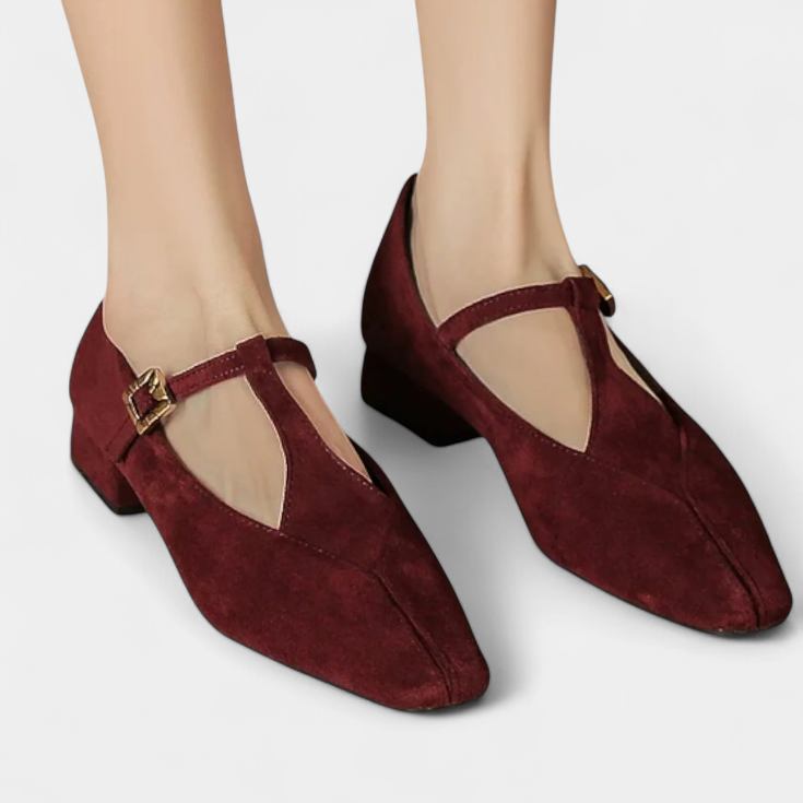 Elly Tacones Bajos con Tira y Hebilla