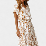 Rovena Vestido Midi de Lunares con Cuello Camisero y Cintura Ajustable