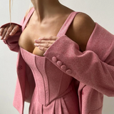 Dolce - Conjunto de Tres Piezas con Blazer de Doble Botonadura