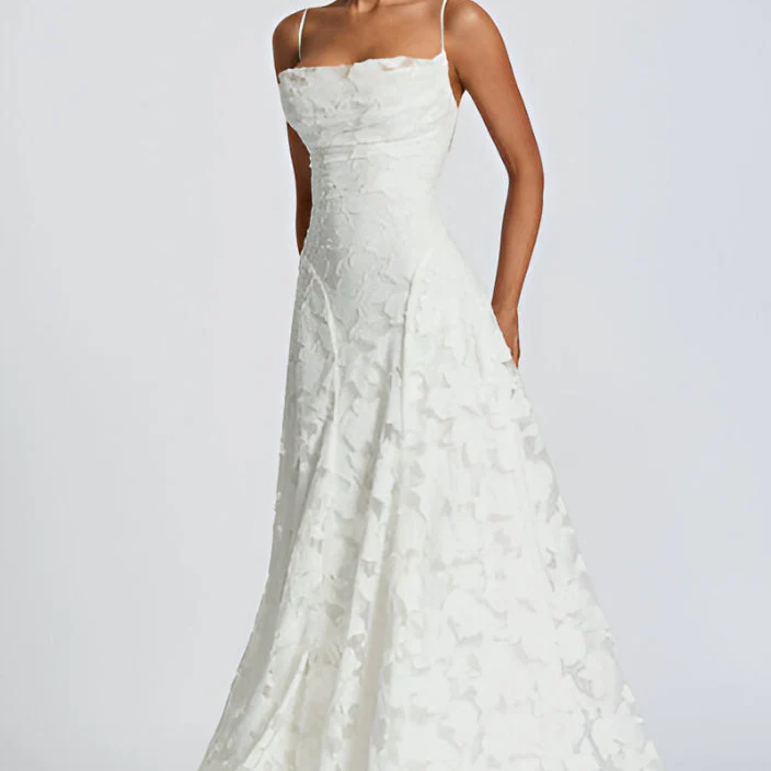 Vestido Leonor Elegancia de noche con encanto atemporal