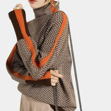 Vera Cuello Alto con Costuras a Rayas