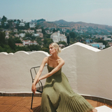 Vestido Olivia Elegancia moderna con espalda descubierta